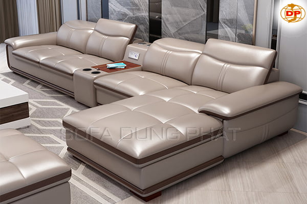 Sofa cao cấp mẫu mới 2024 - Với mẫu sofa cao cấp mới nhất năm 2024, sản phẩm mang đến vẻ đẹp tinh tế và sang trọng cho căn phòng sống của bạn. Với kiểu dáng hiện đại và đồng bộ, sofa cao cấp mẫu mới này sẽ giúp tôn lên vẻ đẹp phóng khoáng cho không gian sống. Được sản xuất từ các chất liệu tốt nhất, sản phẩm đem đến cho bạn sự tiện nghi và độ bền cao qua thời gian.