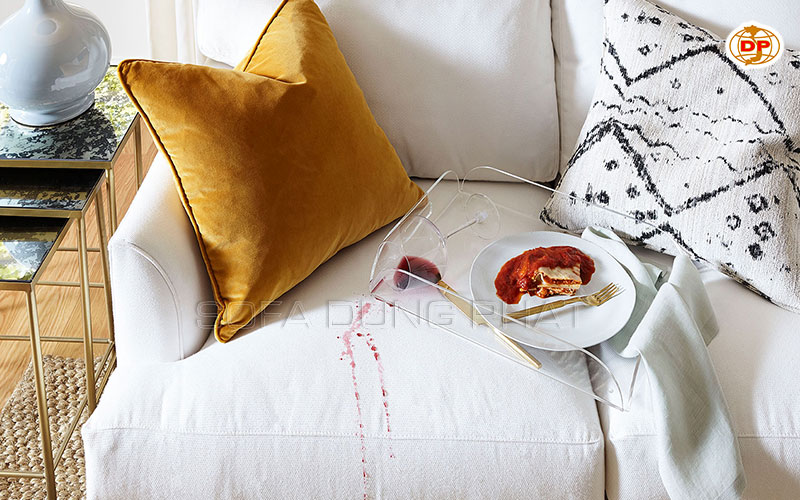 hướng dẫn cách làm sạch sofa vải