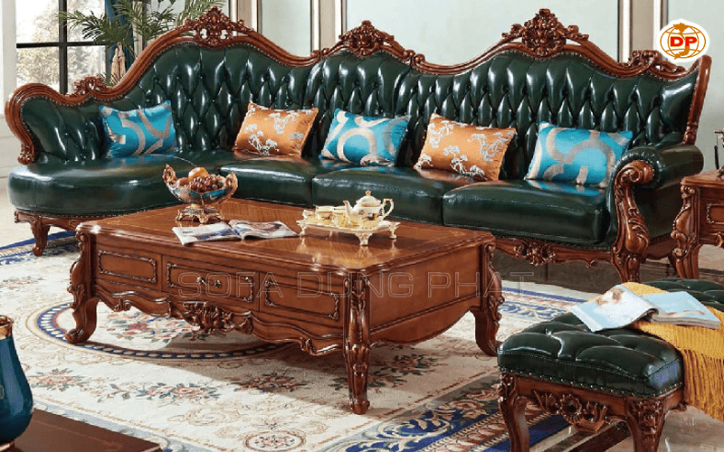 sofa phòng khách lớn có phong cách cổ điển